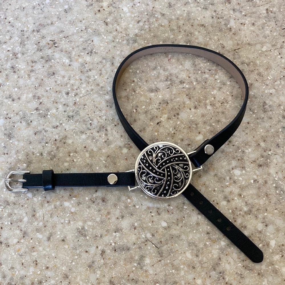 Wrap leather bracelet